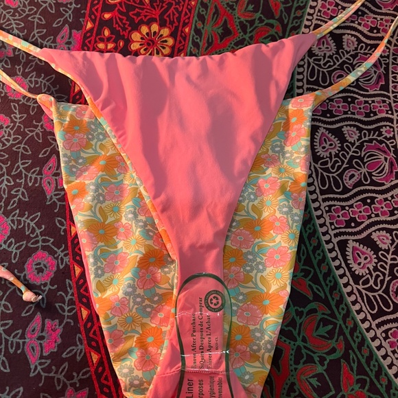 NWT Pacsub Dippin Daisy's Cheeky Bikini Bottoms (L) - Picture 5 of 8
